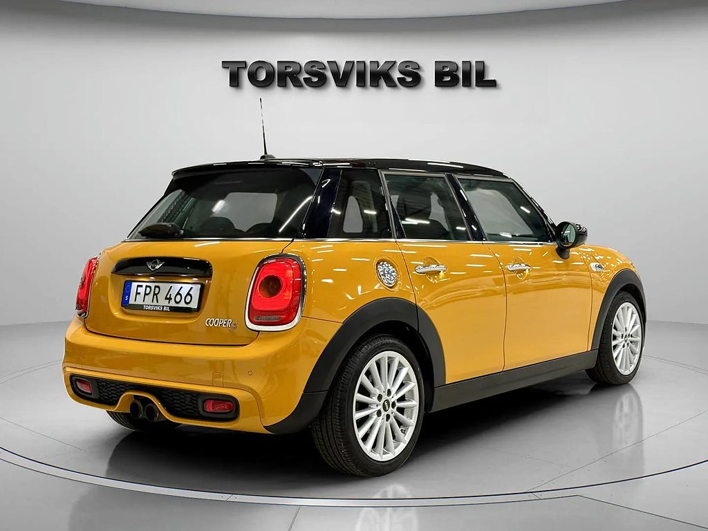 MINI Cooper S 5-dörrars Automat 192hk S&V-hjul HELGKAMPANJ 8/1-12/1 - miniatyr 6