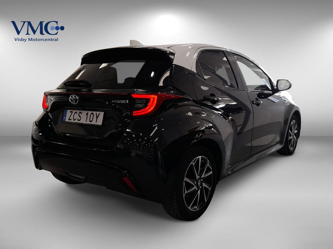 Toyota Yaris Hybrid Style CVT, 116hk 2020, bild 4/40