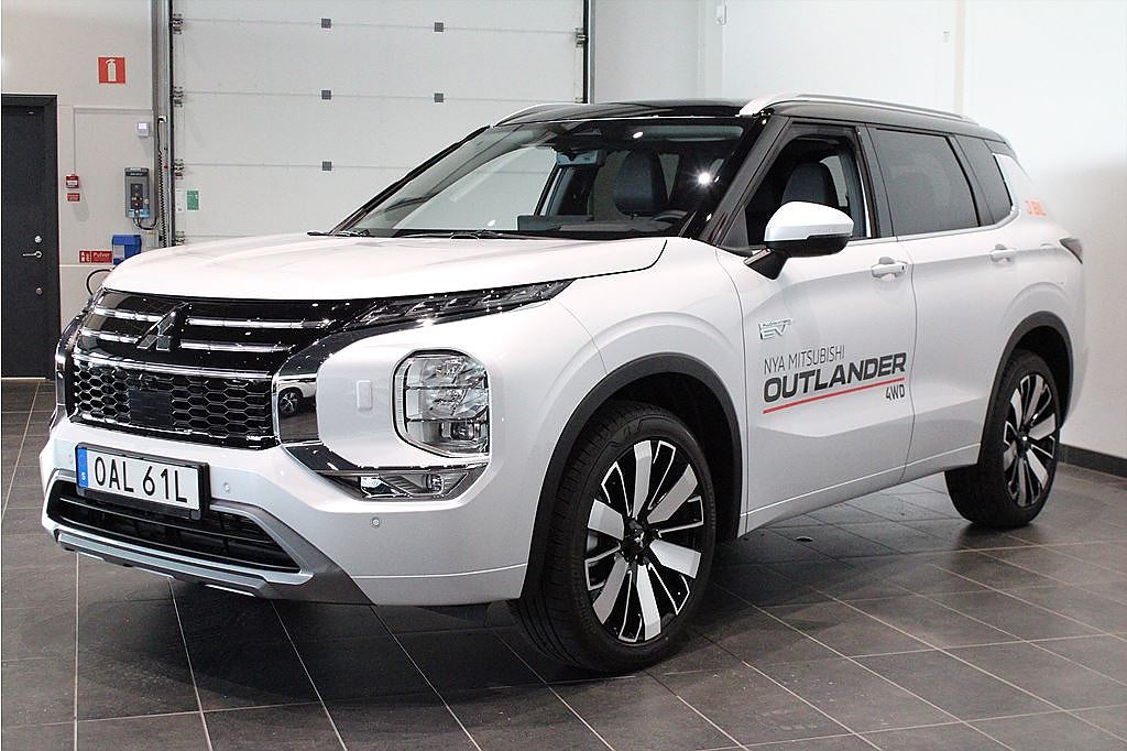 Bild på Mitsubishi Outlander Instyle PHEV Aut 4WD - DEMO