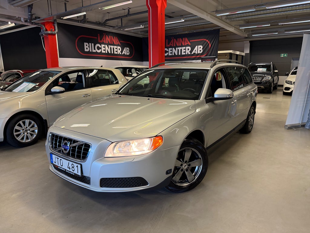 Volvo V70 2.0F 2 ägare LÅGA MIL Motorvärmare Låg årsskatt SoV