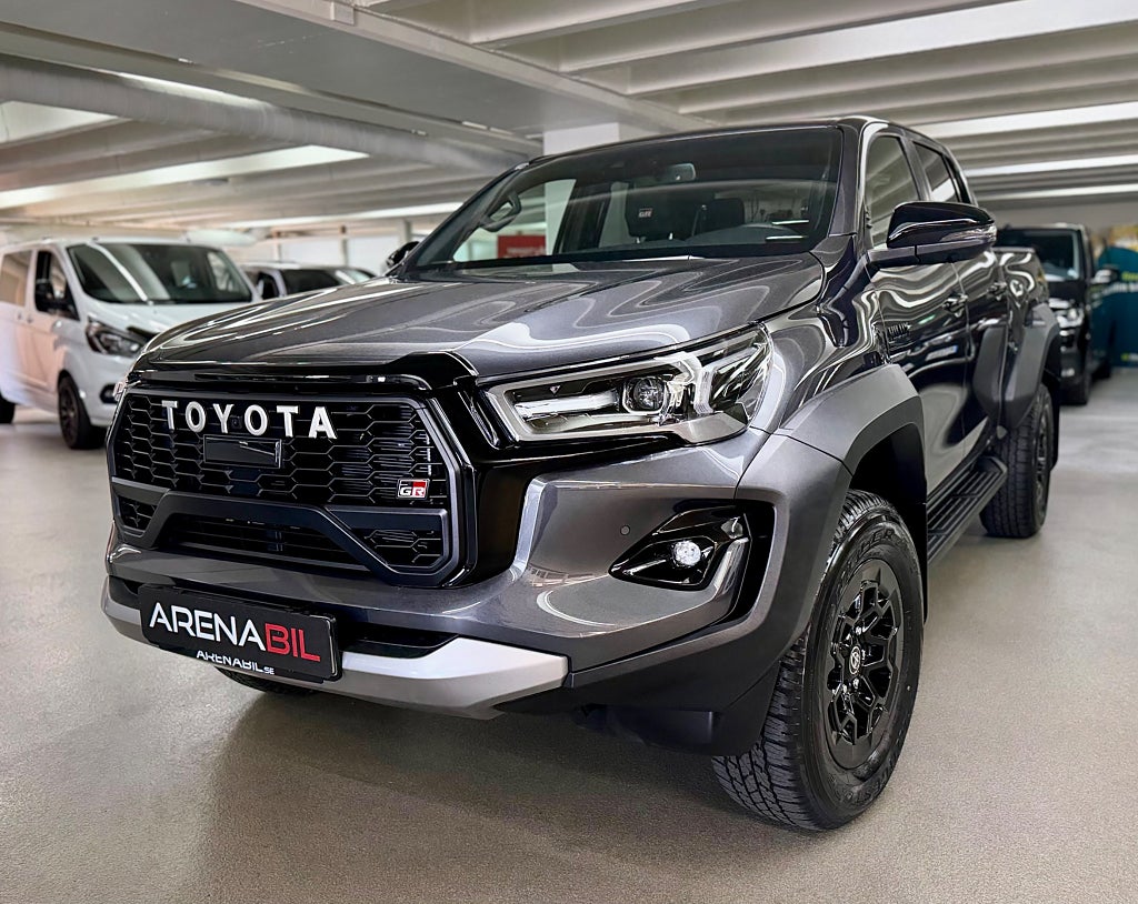 Toyota Hilux 2.8 4WD 204hk GR Sport-2 Diffspärr Flakbåge Drag Moms