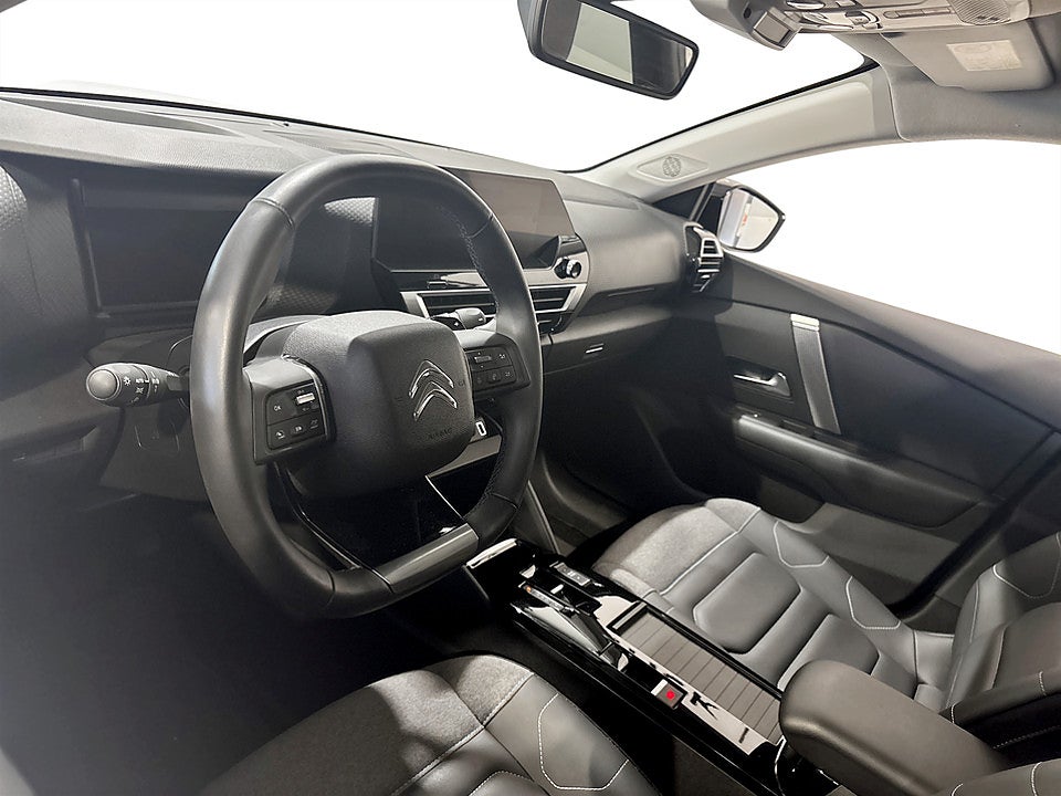 Bild på Citroën C4-X Shine 1.2 PT 130hk Aut B-KAMERA CARPLAY NAVI