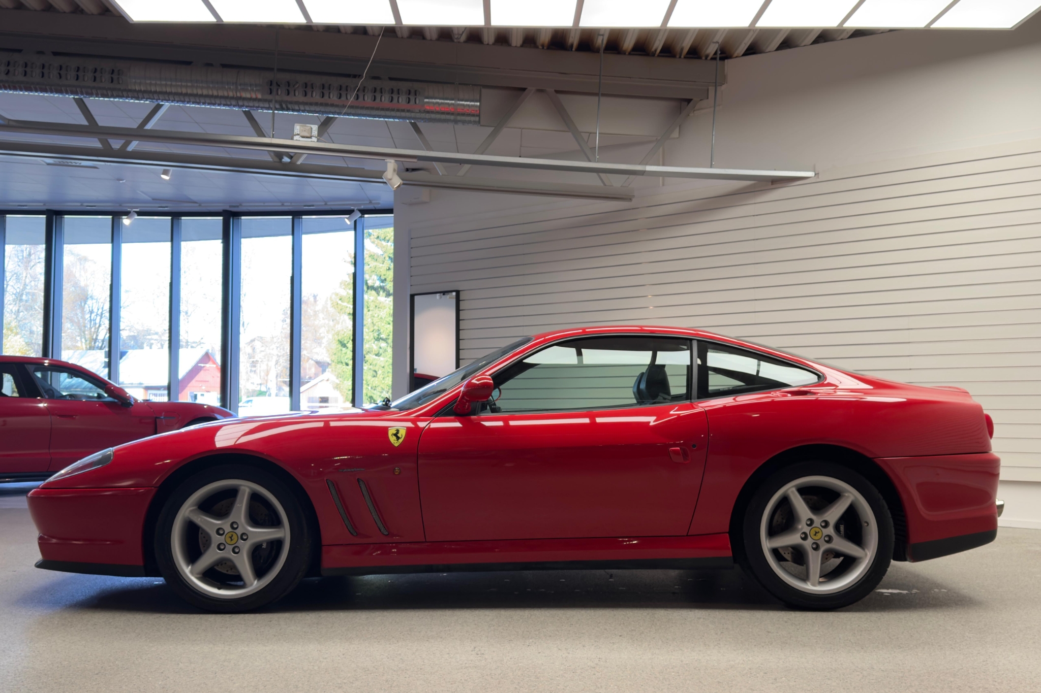 Ferrari 550 Maranello 5.5 V12 485hk 1998 - miniatyr 25