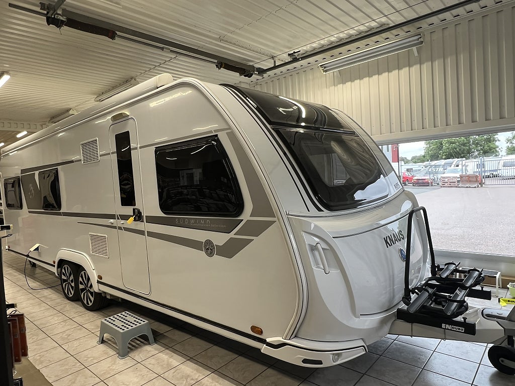 Knaus Scandinavian Selection 750 UFK Barnkammare
