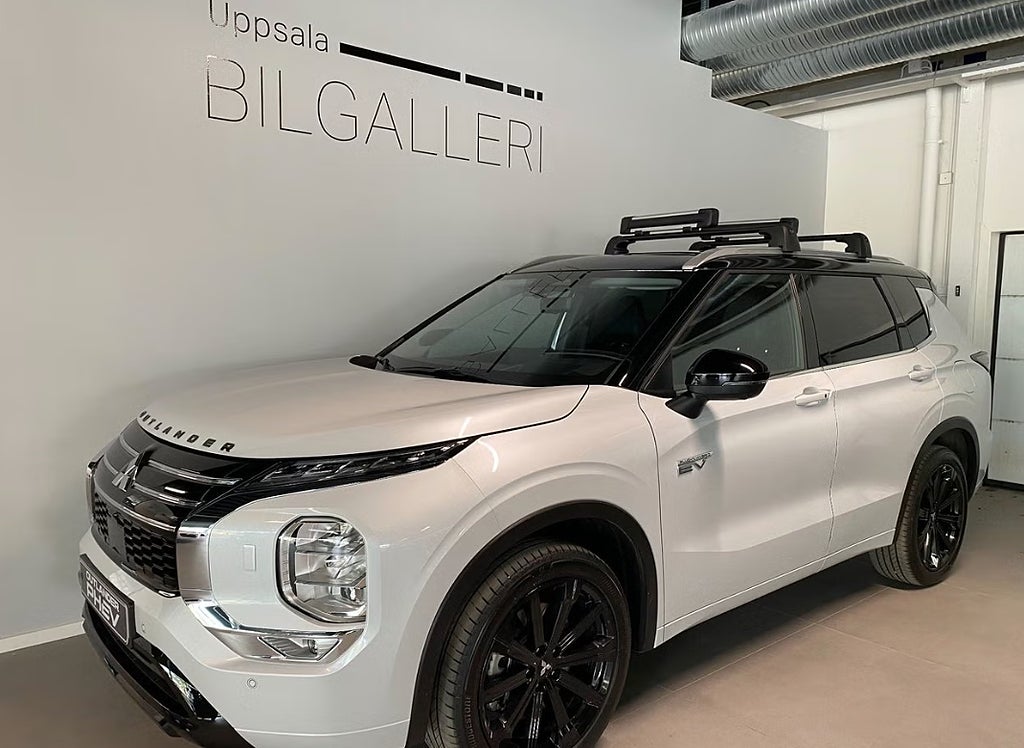 Mitsubishi Outlander Instyle PHEV 4WD- Panoramaglastack, 360 back kamera