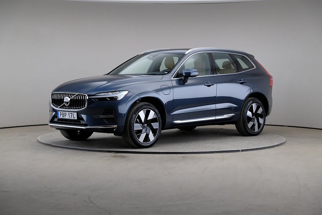 Volvo XC60 Recharge T8 456hk AWD Ultimate Bright Nappa H/K Drag