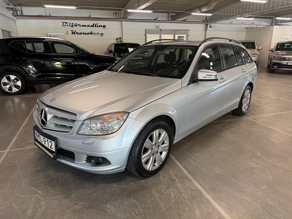 Mercedes-Benz C 180 T CGI BlueEFFICIENCY 5G-Tronic Classic