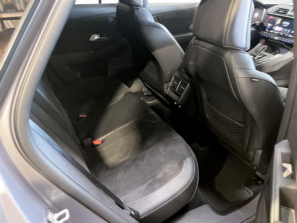 Bild på DS 7 Crossback Performance Business 1.6 THP 180hk Aut CARPLAY