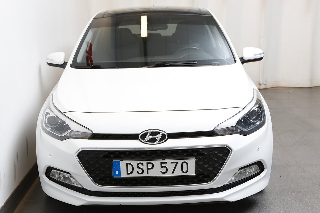 Hyundai i20 1,4 Premium 101hk 5D Panorama Kamera 2016