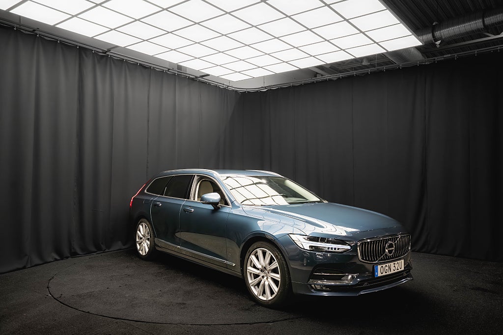 Volvo V90 D4 AWD Inscription LÄDER KAMERA D-VÄRMARE BLIS 2-ÄGARE