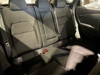 SUV Nissan Qashqai 10 av 23
