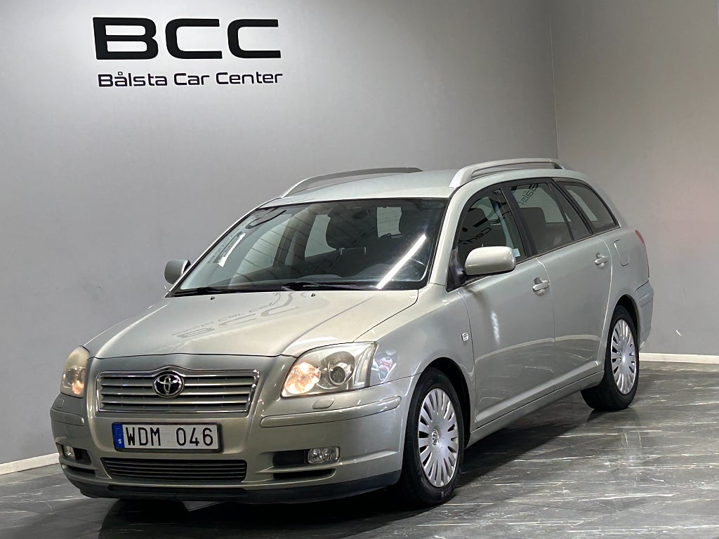 Toyota Avensis Kombi 2.4 D-4 VVT-i Automat Besiktigad