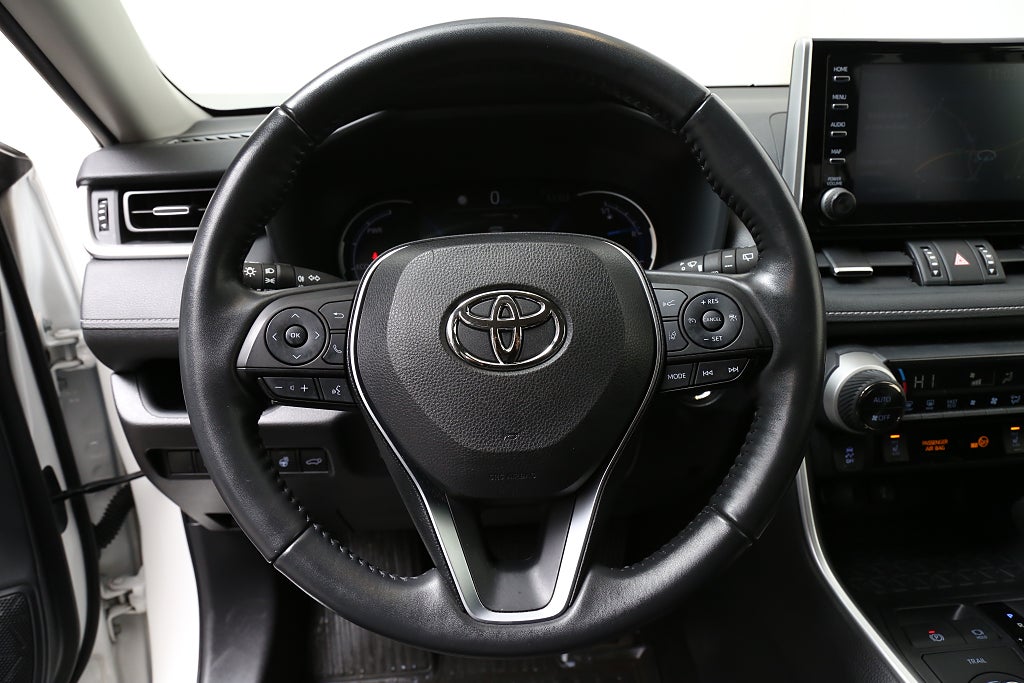 Toyota RAV4 2,5 Hybrid AWD-i E-CVT Executive Aut 2021