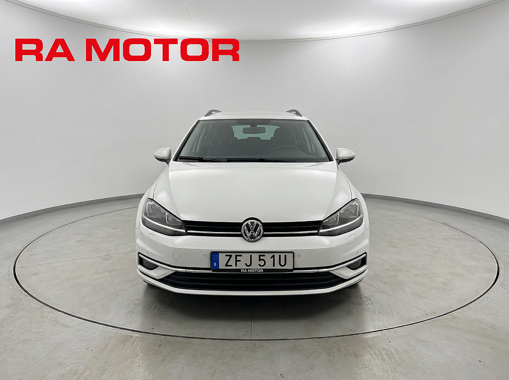Volkswagen Golf SC 1.6 TDI 116hk | D-värm | Backkamera | Adaptiv-Fart 2019