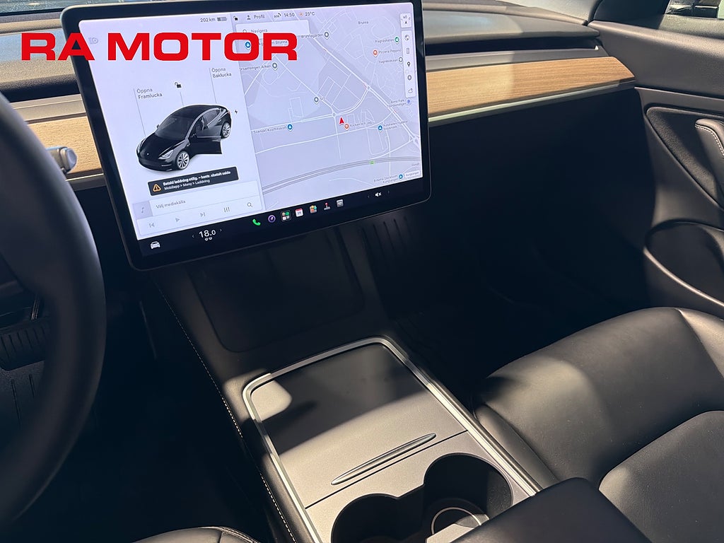 Tesla Model 3 Long Range 440hk AWD | Panorama | Dragkrok | 2021