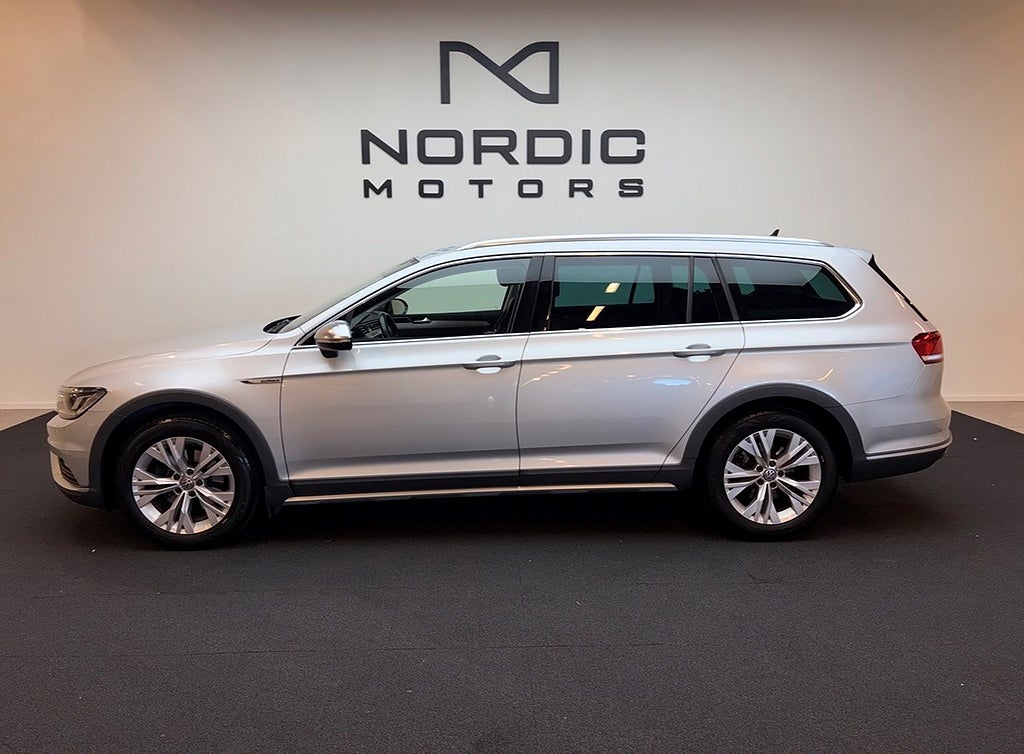 Volkswagen Passat Alltrack 2.0 TDI 4Motion DSG 190hk/Värmare/Drag/V-hjul