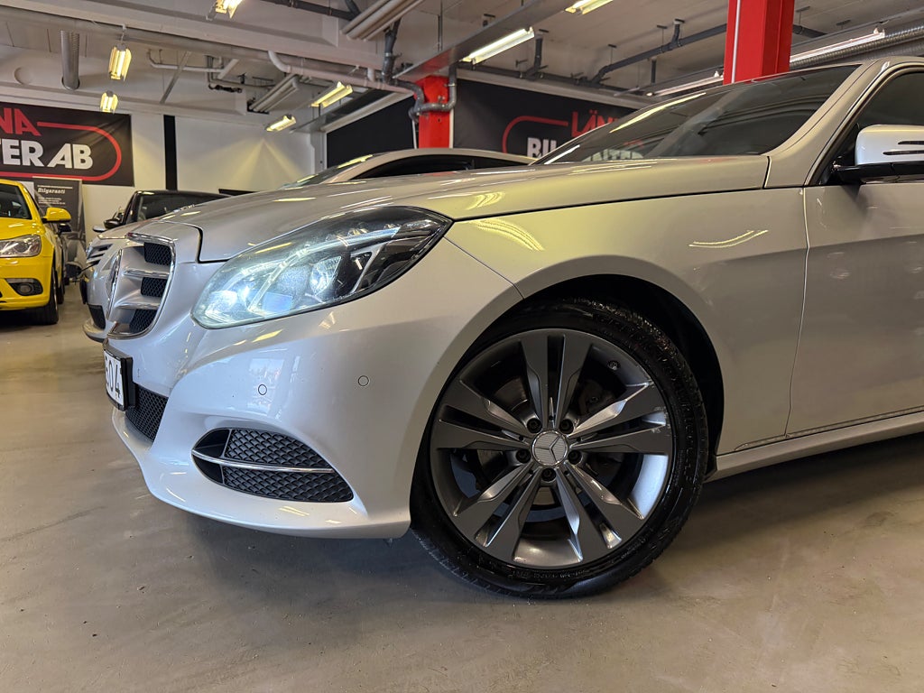 Mercedes-Benz E220 2014 - miniatyr 2