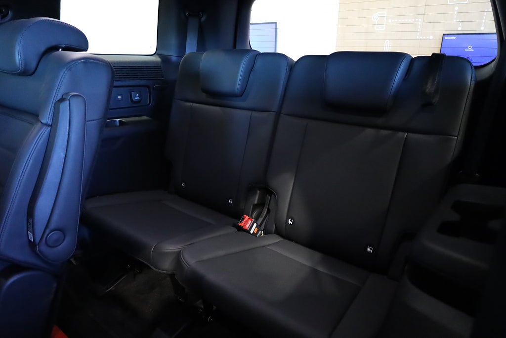 Hyundai Santa Fe PHEV Calligraphy 4WD Navi 360° Head-up Leasbar Läder 2025