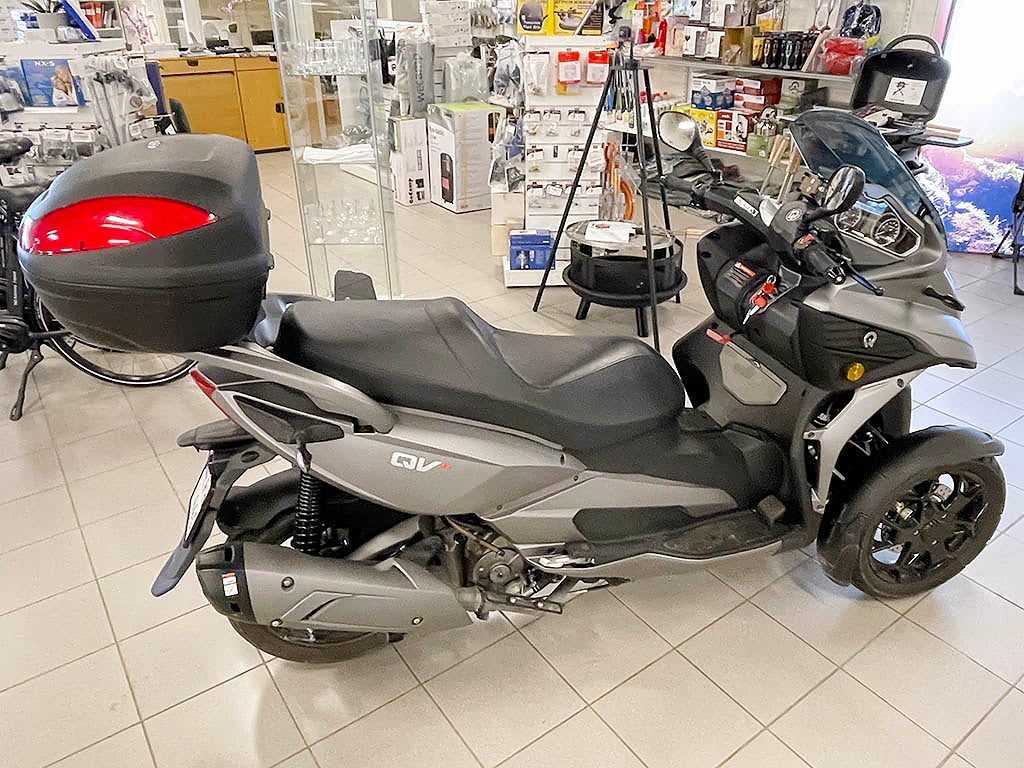 Quadro QV3 29Hk Sommarkul med B-Körkort