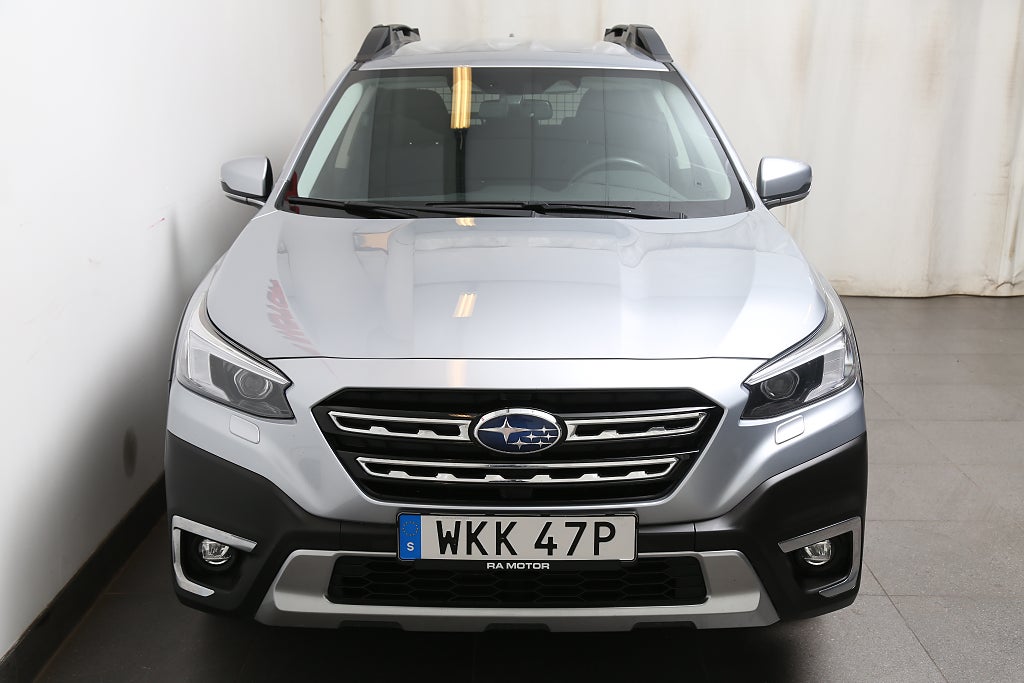 Subaru Outback 2,5i XFuel Adventure AWD Aut Drag Lastgaller Leasebar 2023
