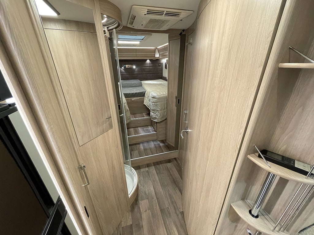 Kabe TMI 910 Imperial GB /Cinderella/Hyd-stöd/AC/Solcell/MB - Kabe