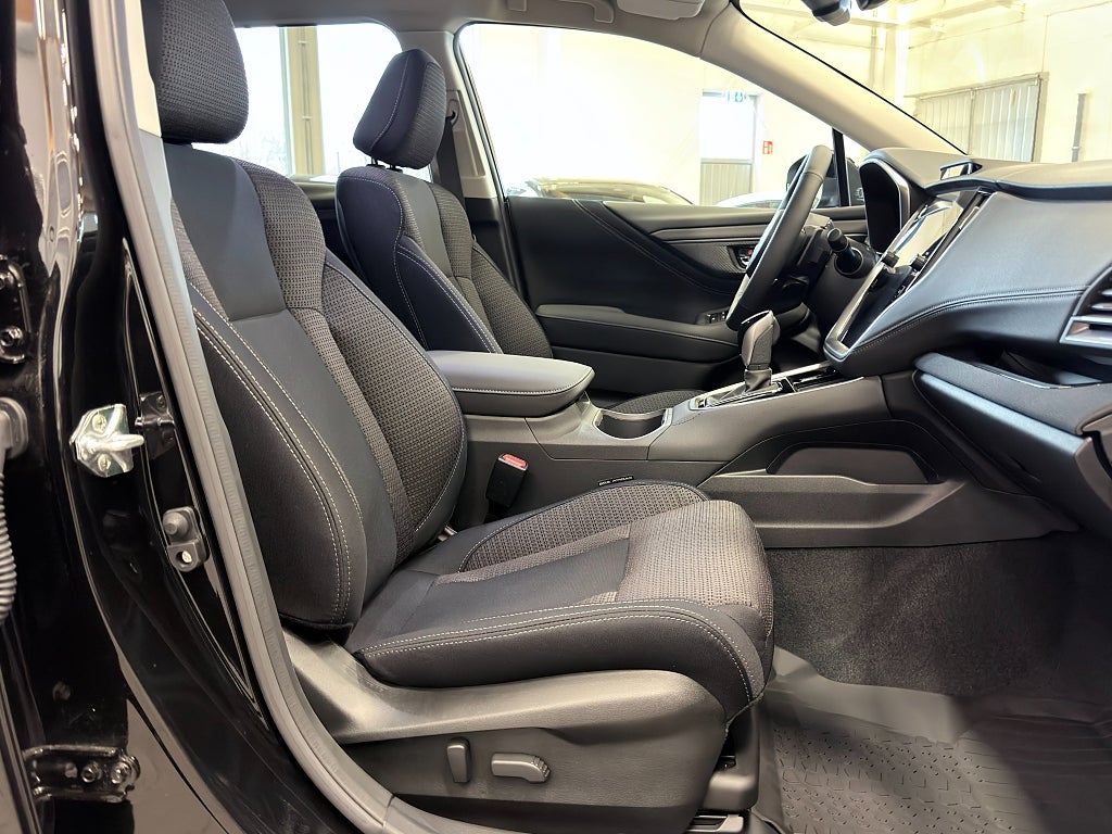 Subaru Outback 2.5 4WD XFuel Adventure/Serviceavtal ingår/Låg skatt