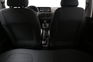 Halvkombi Hyundai i10 4 av 12