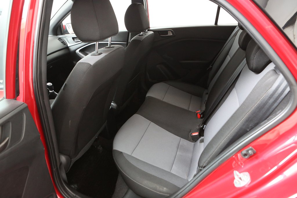 Hyundai i20 1,2 Move! 5D Bluetooh Motorvärmare 2018