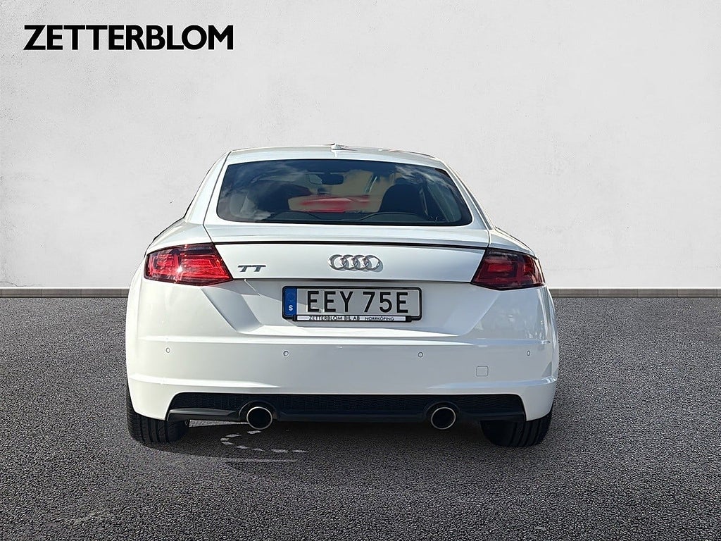 Sportkupé Audi TT 4 av 14