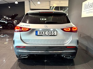 SUV Mercedes-Benz GLA 5 av 12