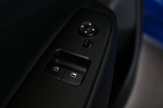 Halvkombi Hyundai i10 6 av 16