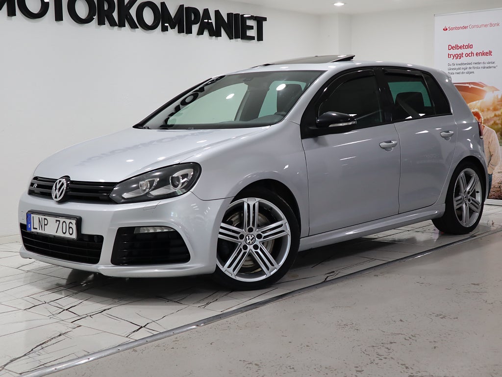 Volkswagen Golf R 2.0 TSI 4M Taklucka DCC Dynaudio M&K Värmare Läder