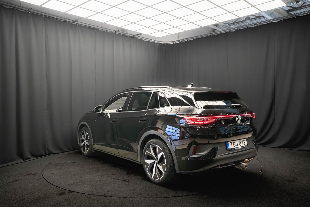 Volkswagen ID.4 GTX 4M PANO DRAG 360° EL-BAKLUCKA 1-ÄGARE 94.5%SoH MOMS