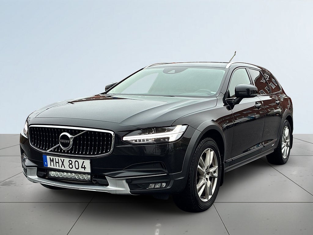 Volvo V90 Cross Country