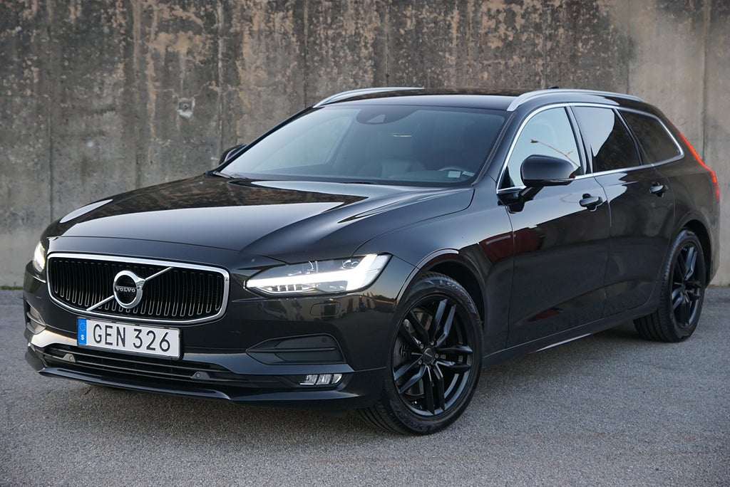 Volvo V90 T4 Geartronic Momentum|Keyless|Värmare|Adaptiv-Fart|