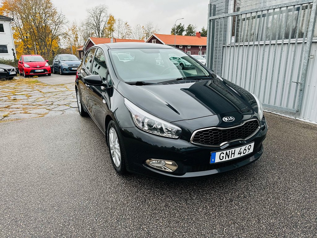 Kia CEED 1.4 100HK EX 5D ACTIVE  