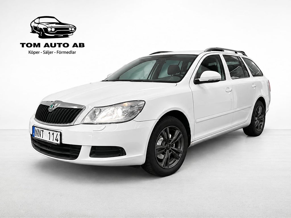Skoda Octavia Kombi 1.6 TDI Ambiente Nya Däck 