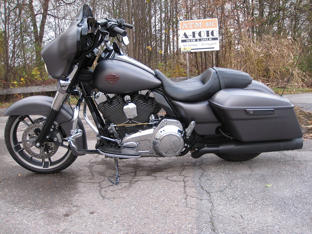 Harley-Davidson Street Glide Special 