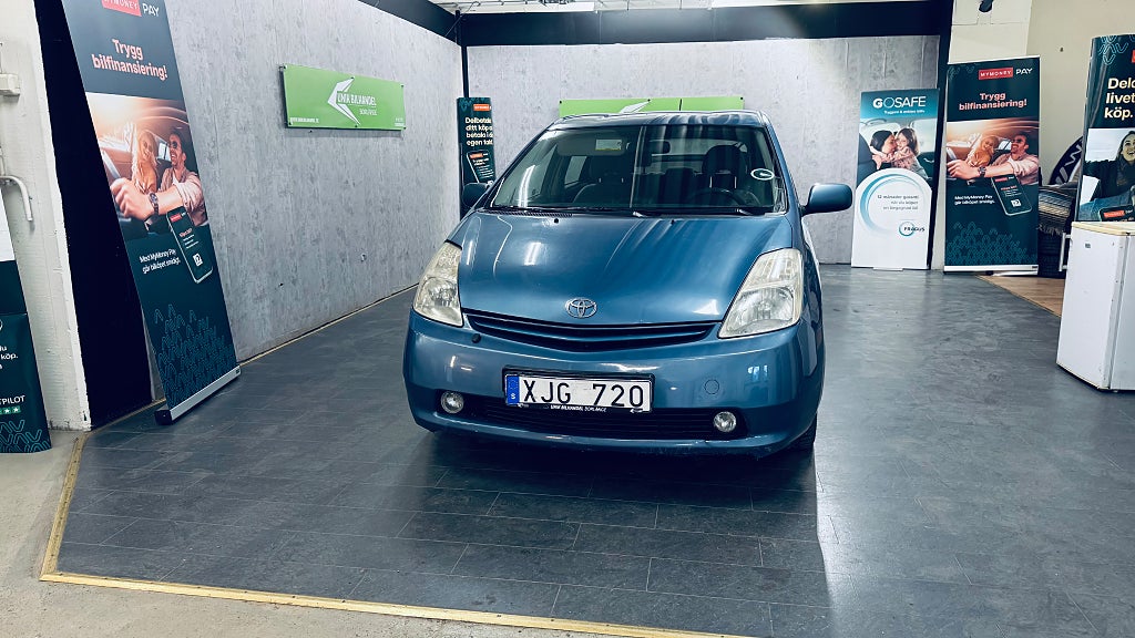 Toyota Prius 1.5 VVT-i + 3CM CVT Euro 4