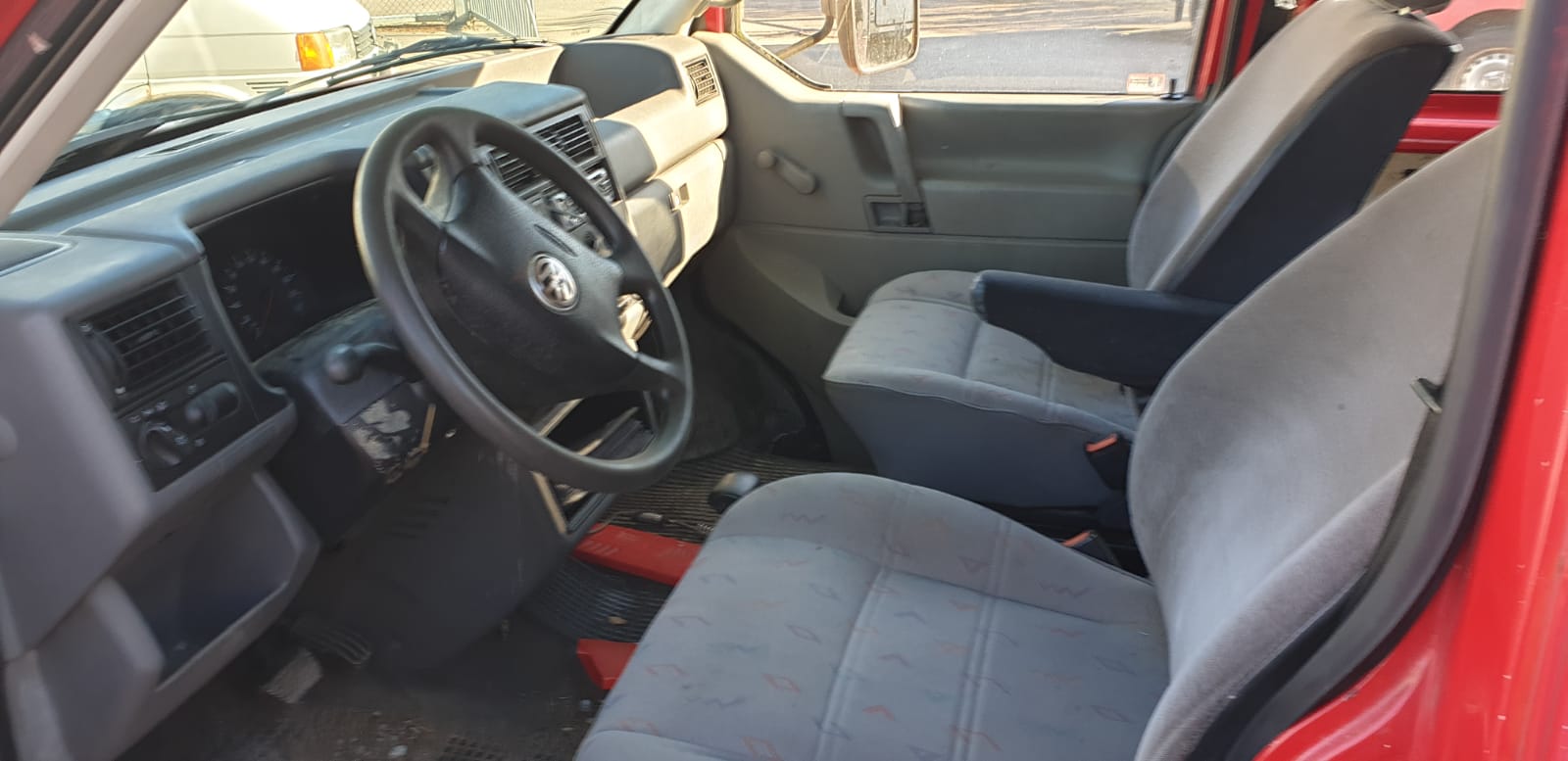 Volkswagen Transporter 2001, bild 2/31