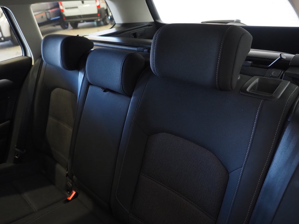 Volkswagen Passat Sportscombi 1.4 TSI 150hk Cockpit Drag Kamera 2018
