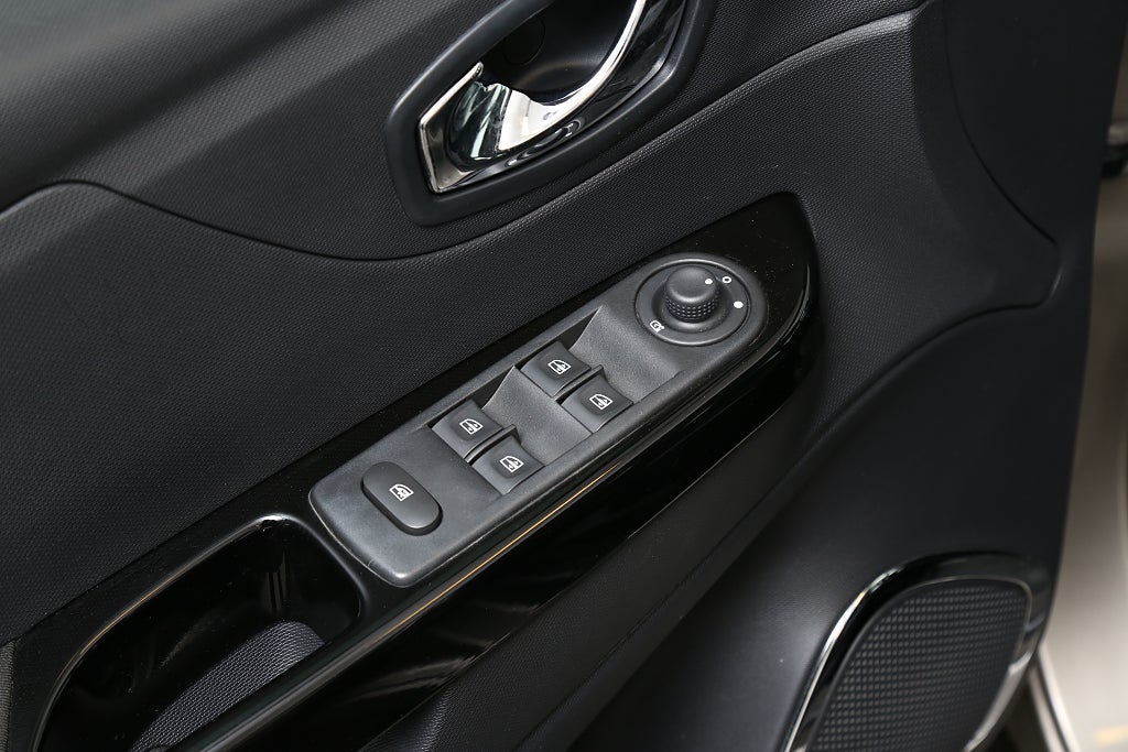 Renault Captur 1,2 TCe 120hk Aut Dynamique Navi Motorv 2014