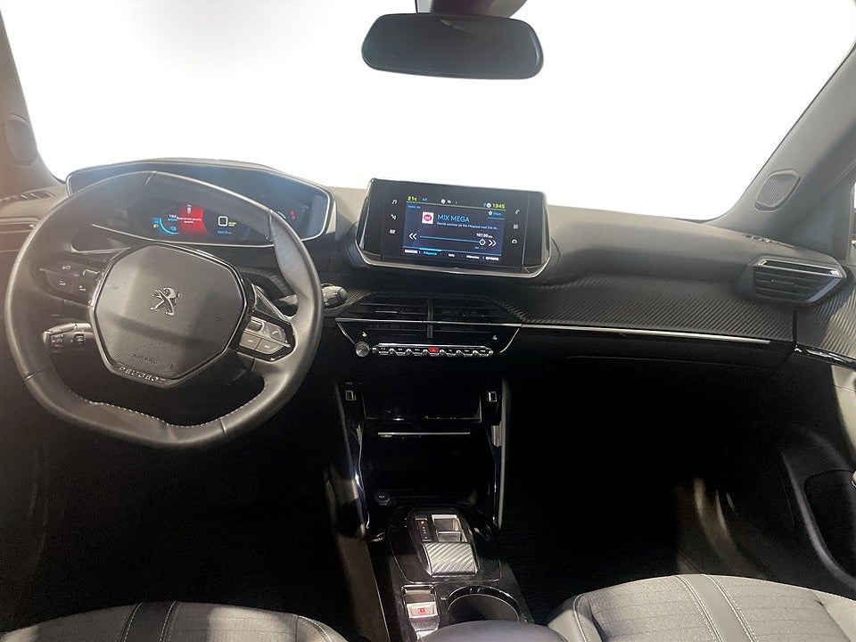 Bild på Peugeot E-2008 Allure Pack 50kWh 136hk Aut B-KAMERA CARPLAY
