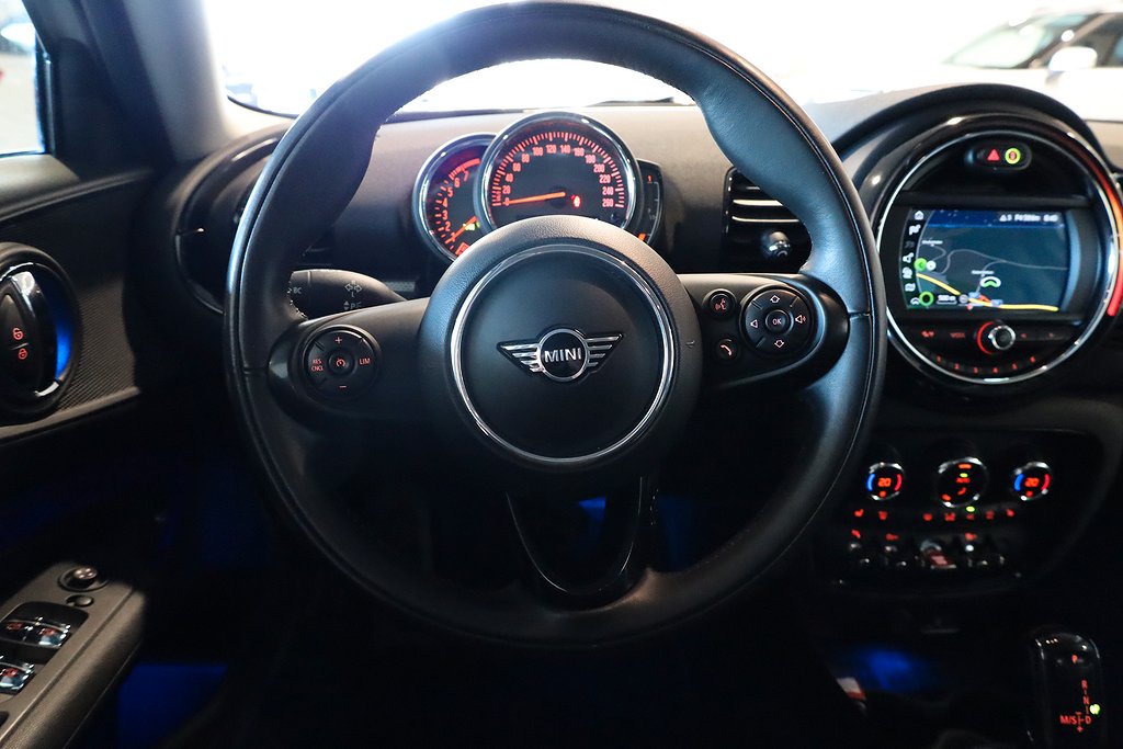MINI Clubman Cooper Aut Salt II Navi Connected Nyservad 2019