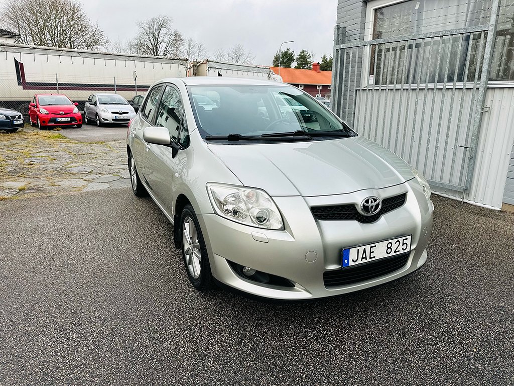 Toyota Auris 1.6 VVT-i 124HK 5D / DRAG