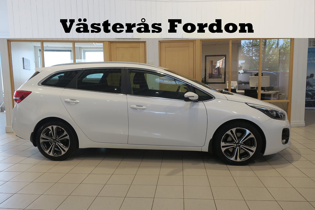 Kia Ceed 1.6 GDI GT-Line Navi Kamera Carplay Rattvärme PDC