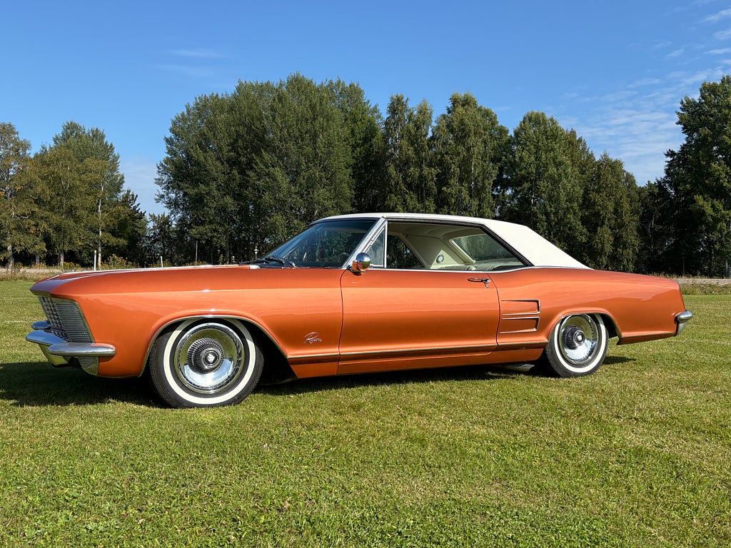 Buick Riviera 