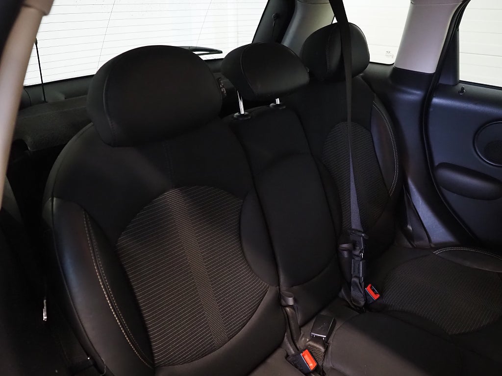 MINI Countryman Cooper D Cooper D ALL4 Chili 112hk | Navi |Sportstolar |
