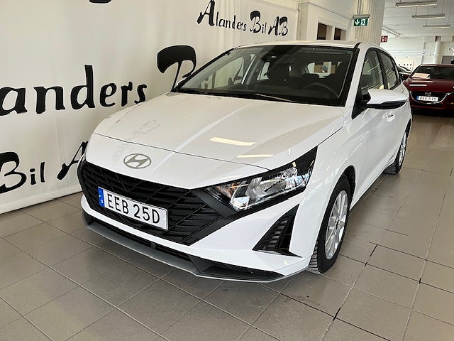 Hyundai i20 1.2 MPi Essential , vinterhjul + motorvärmare