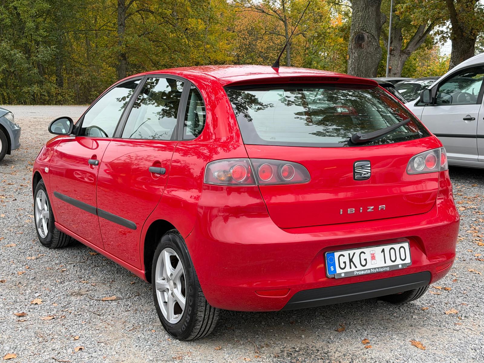 Seat Ibiza 1.4 16V Reference 2008, bild 4/10